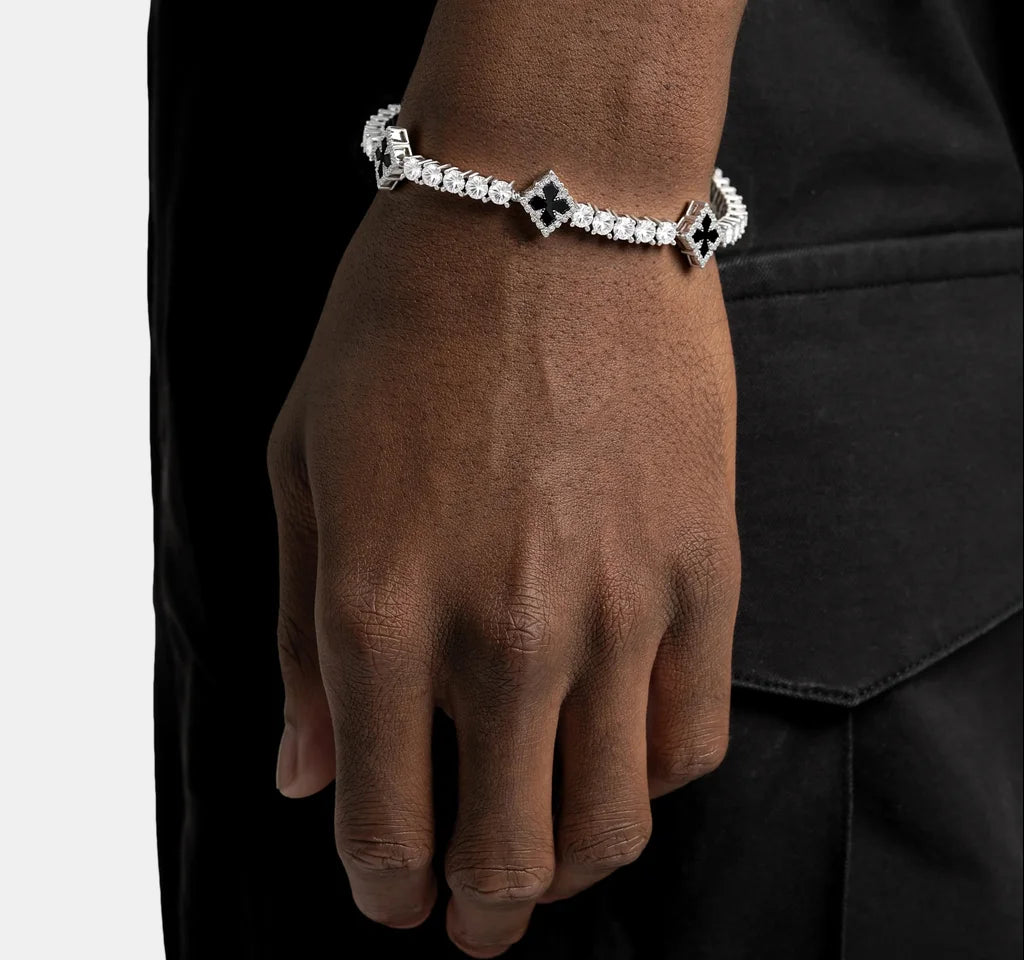 TOPGRILLZ Iced Out Charm Lucky Clover 4mm Tennis Bracelet Black Drip Oil Micro Paved Cubic Zircon Chain For Men Women Jewelry