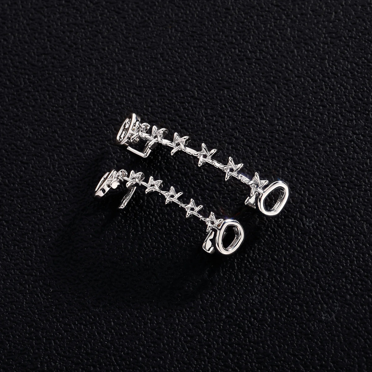 TOPGRILLZ Iced Out CZ Stones Hollow Teeth Caps For Women Men Jewelry Top & Bottom Pentagram Zircon Tooth Grills Braces Cosplay