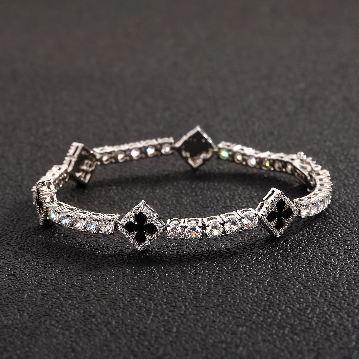 TOPGRILLZ Iced Out Charm Lucky Clover 4mm Tennis Bracelet Black Drip Oil Micro Paved Cubic Zircon Chain For Men Women Jewelry