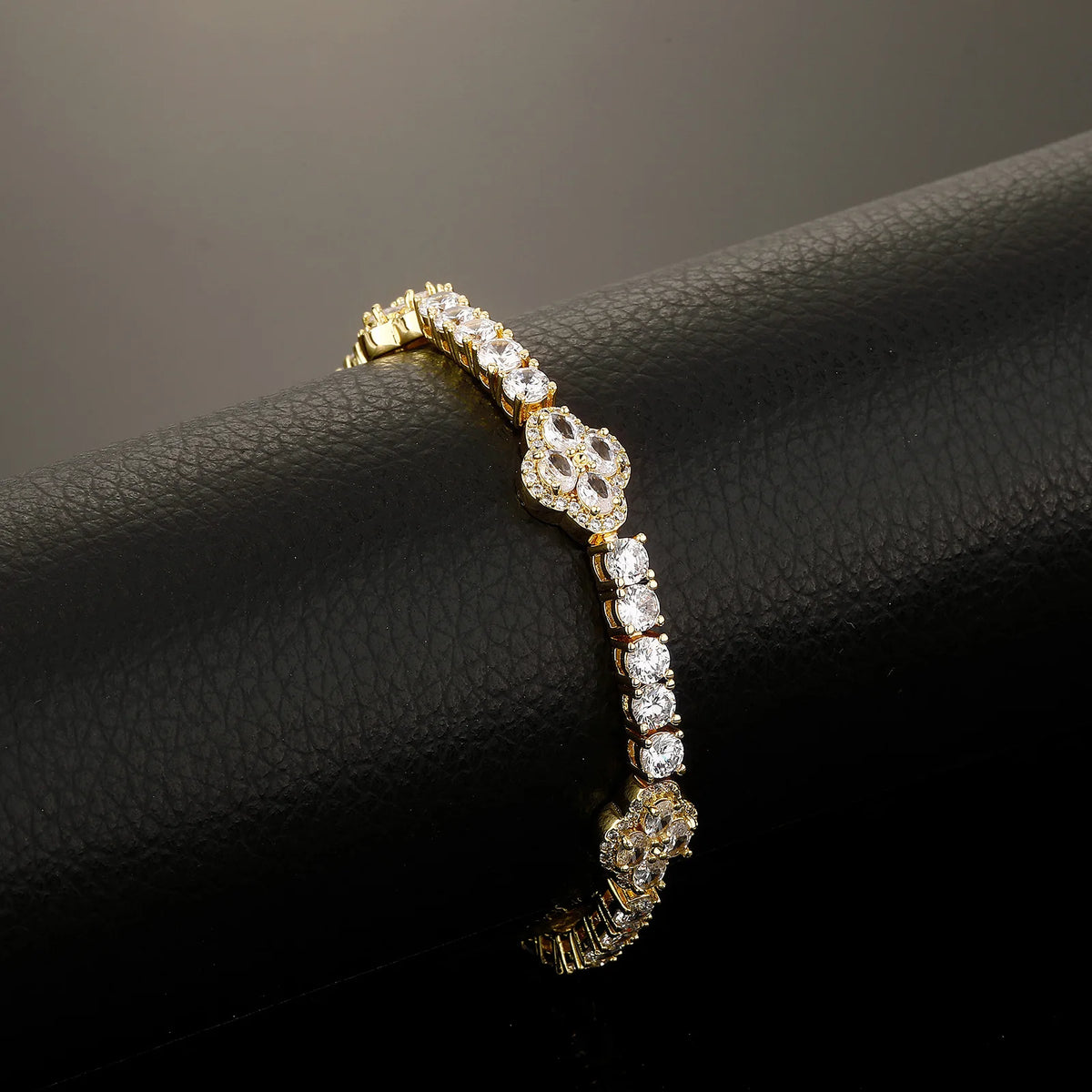 TOPGRILLZ Iced Out 4mm Zirconia Tennis Bracelet Flower Four Leaf Clover CZ Chain with Spring Buckle For Women Men Jewelry